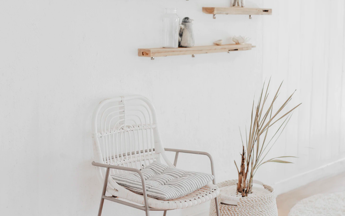 Cozy and minimal home decor