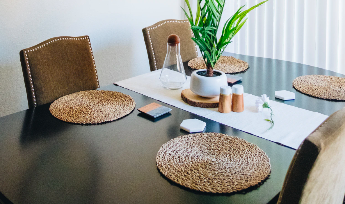 Simple dining table